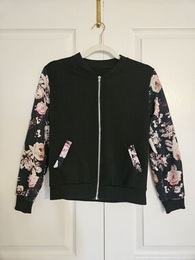 Black Floral-Sleeve Bomber Jacket - Women